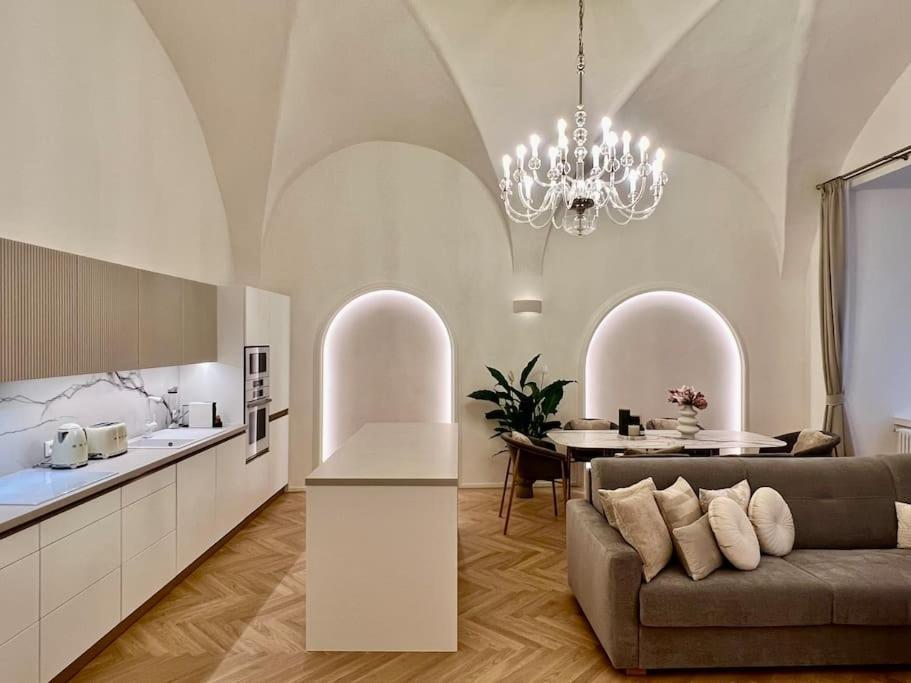 Arch Iv. Praha